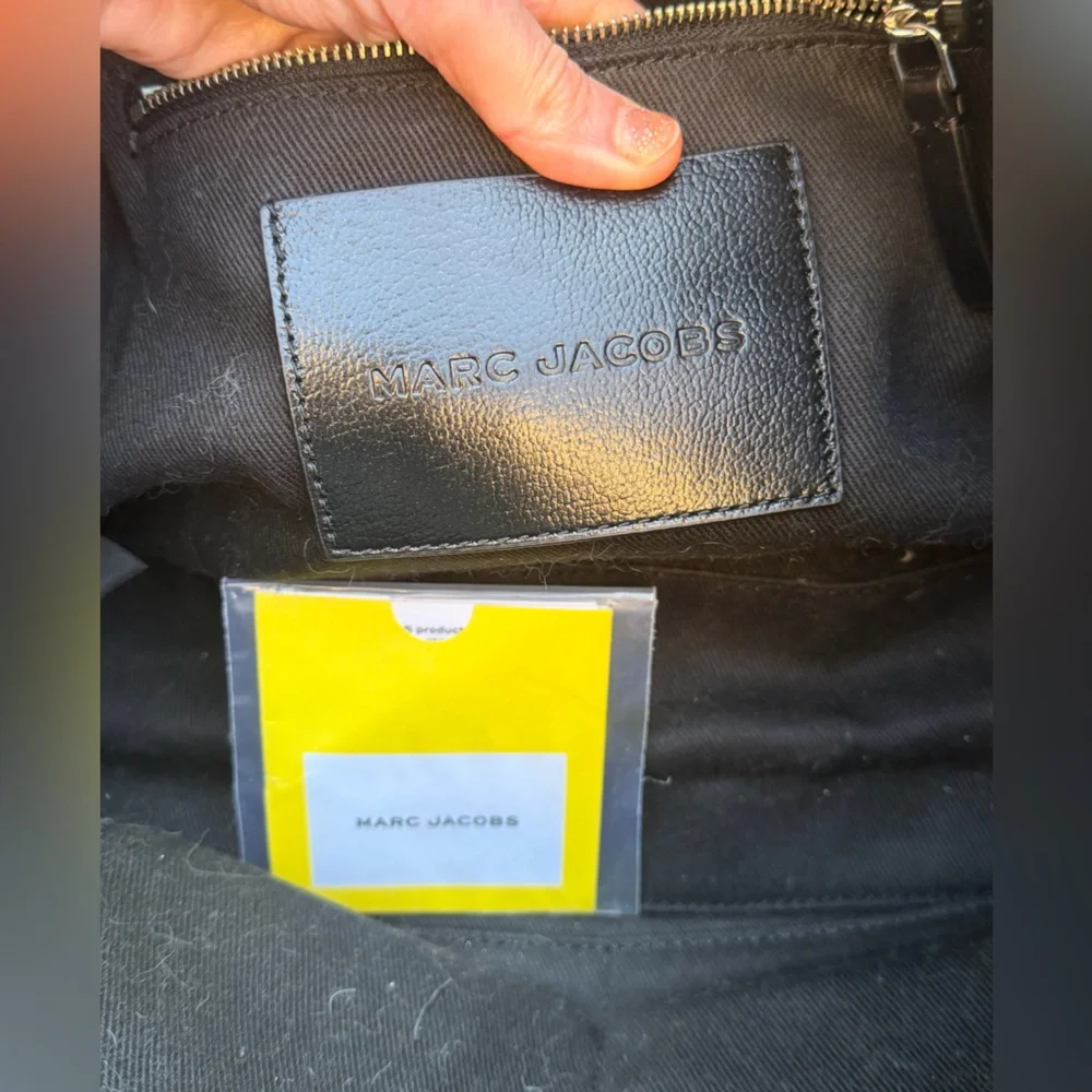Absolutely gorgeous like new Marc Jacob’s the Sack Bag in denim and leather - Picture 7 of 8